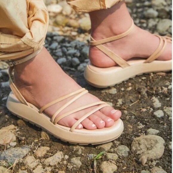 Free People Shoes - Free People Vivienne Strappy Sandal Beige Coral Adjustable Ankle Strap